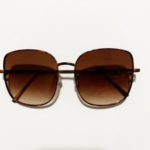 Free people tortoise frame sunglasses